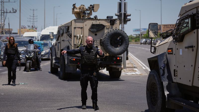 İsraildə terror aktı: Bir nəfər həlak olub, xeyli sayda yaralı var