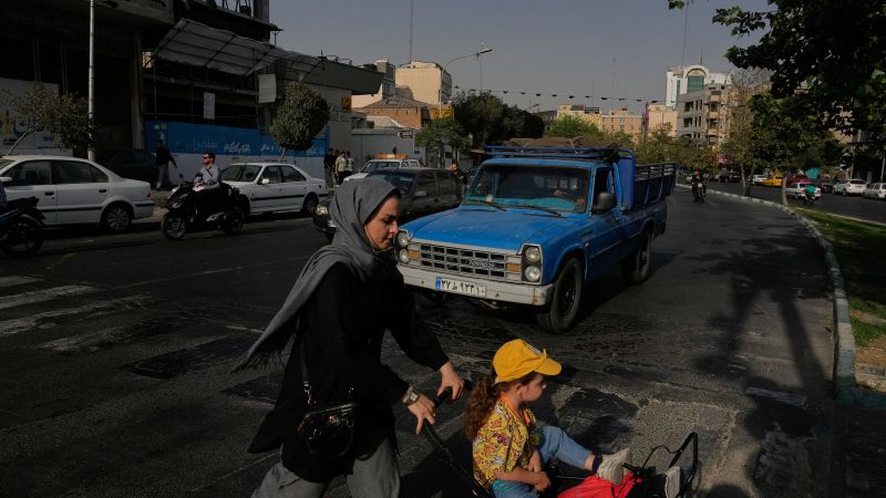 ABŞ-İran gərginliyi: Tramp razılaşma üçün hələ tez olduğunu bəyan edib