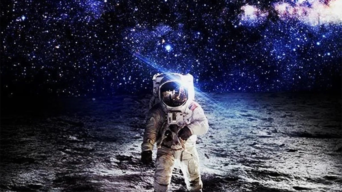 Saxta astronavtdan milyonluq dələduzluq