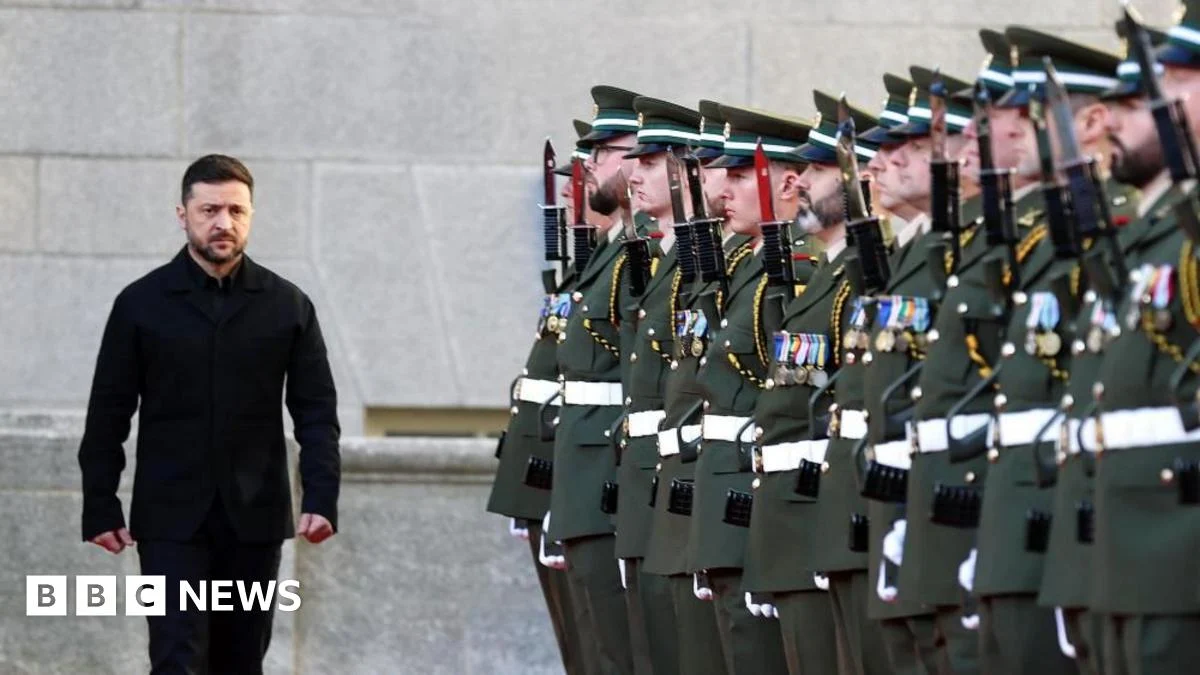 Ukrayna müharibəsi: Zelenski danışacaq, Trampın elçisi Moskvada Putinlə görüşür