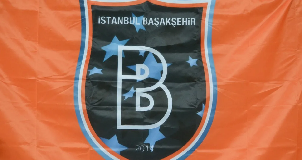 Başakşehir: Türk futbolu bu MHK ilə davam edə bilməz