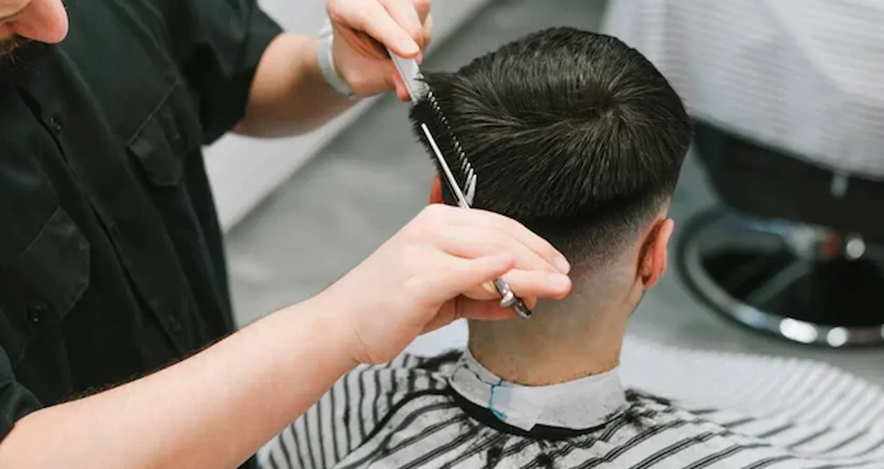 Super Liqa klubu bərbərləri qadağan etdi