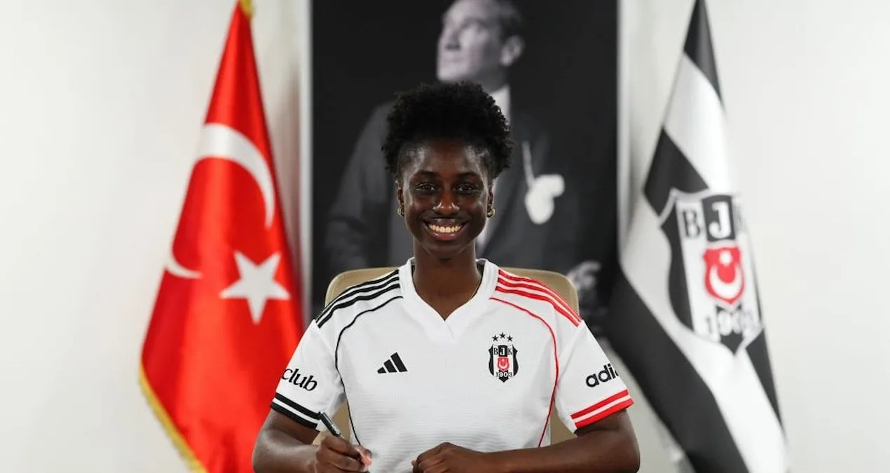 Beşiktaş Avstraliyalı forvetlə güclənəcək