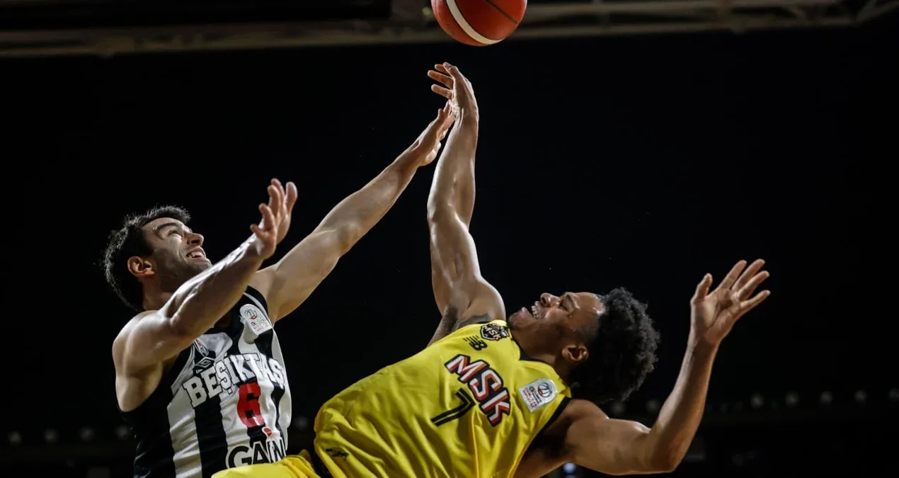 Beşiktaş GAİN səfərdə qələbə qazandı