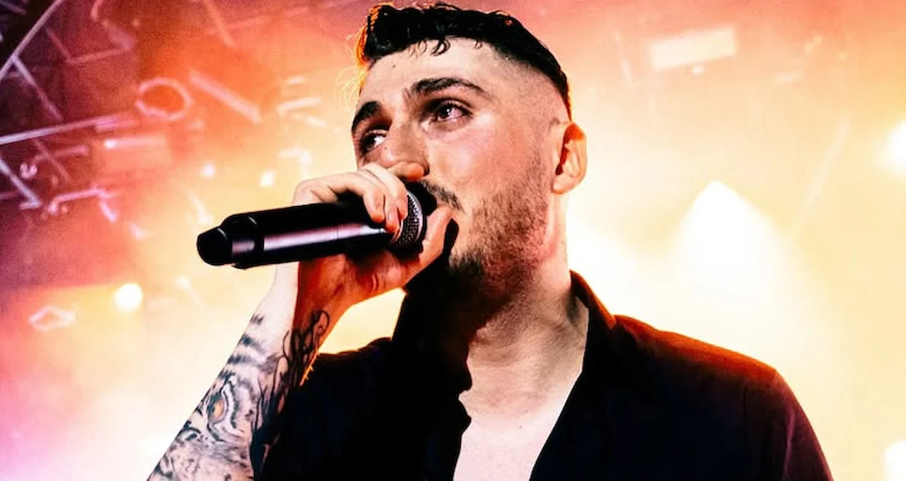 Spotify-dan mahnıları silinən ifaçıdan sərt bəyanat