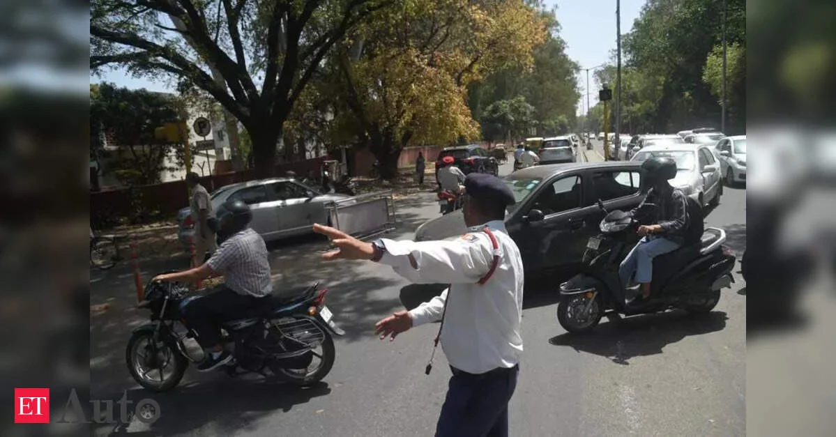 Çandiqarda yol polisi 102 krn-lik cərimə yığılmasında çətinliklə üzləşir