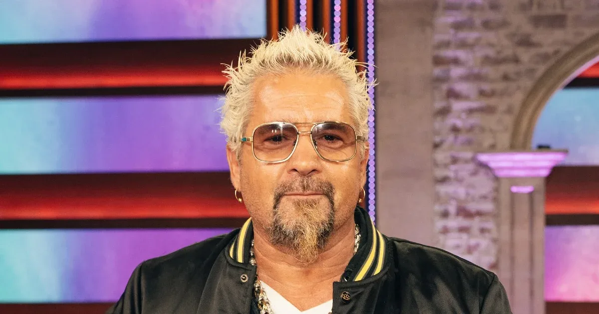 Guy Fieri ayaq zədəsindən təcili əməliyyat olunub