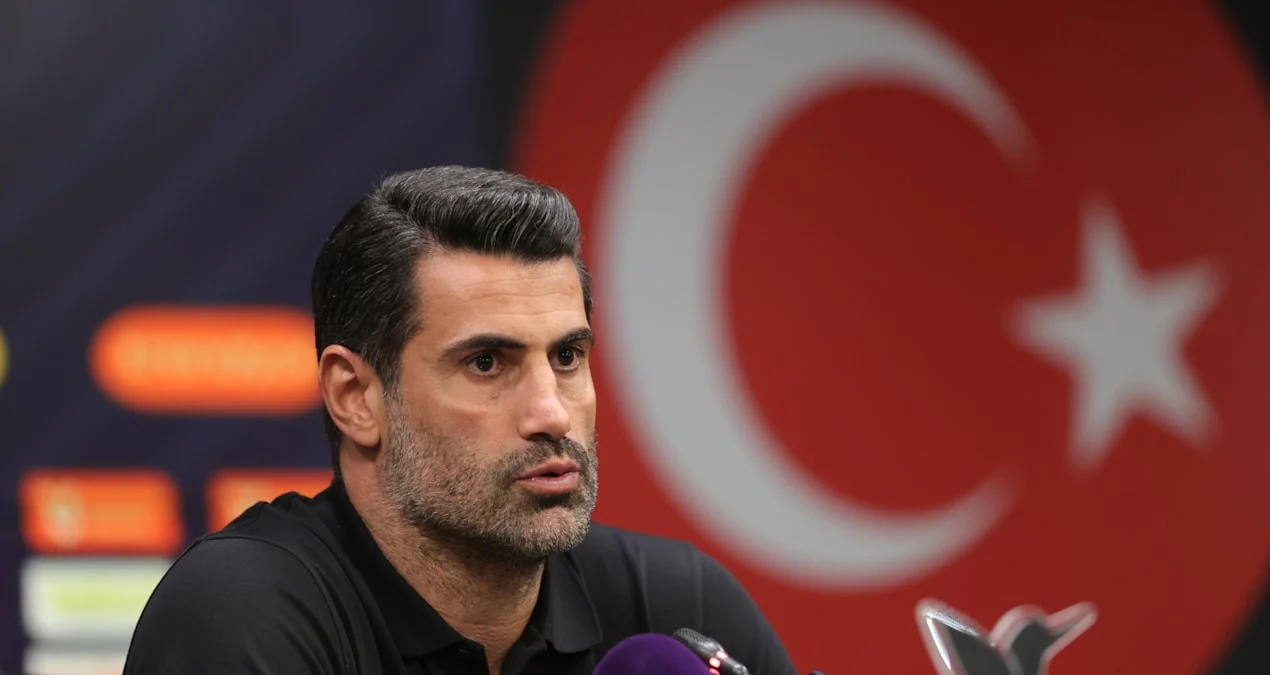 Volkan Demirel transfer sualına cavab verdi