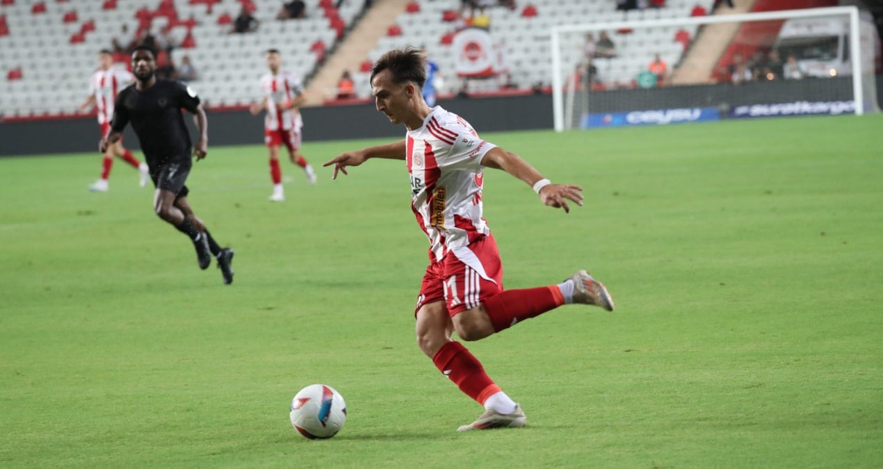 Burak İngenç Sırbistana yollanıb