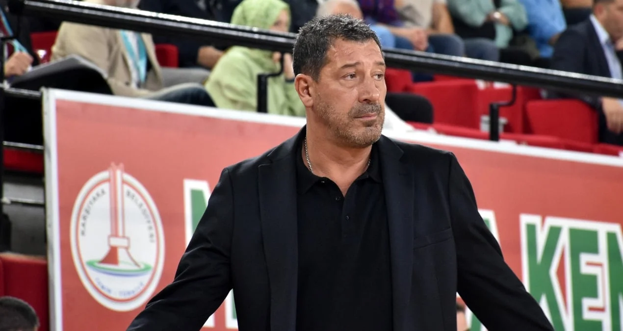 Ufuk Sarıca Esenler Erokspor-a keçdi