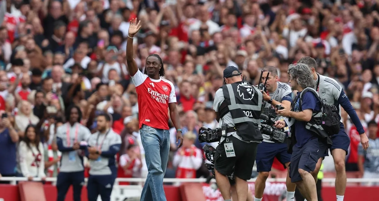 Arsenal rekord məbləğə Eze-ni transfer etdi