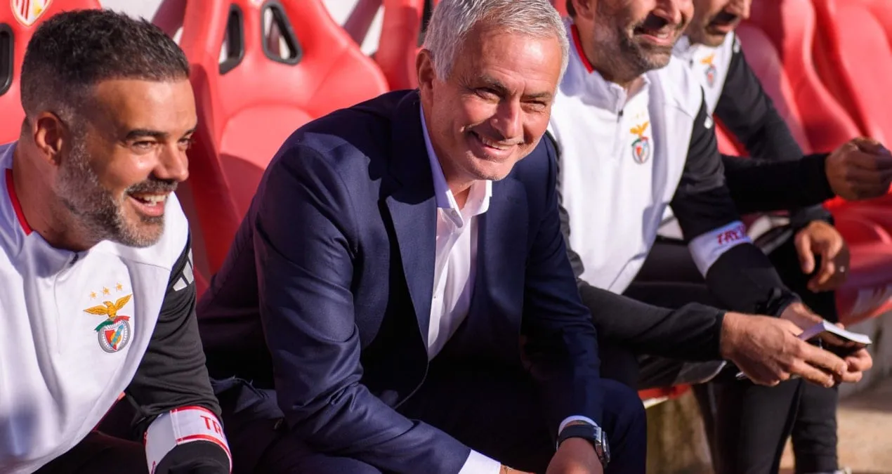Mourinho "Fənərbaxça"nın fövqəladə qurultayı haqda danışdı
