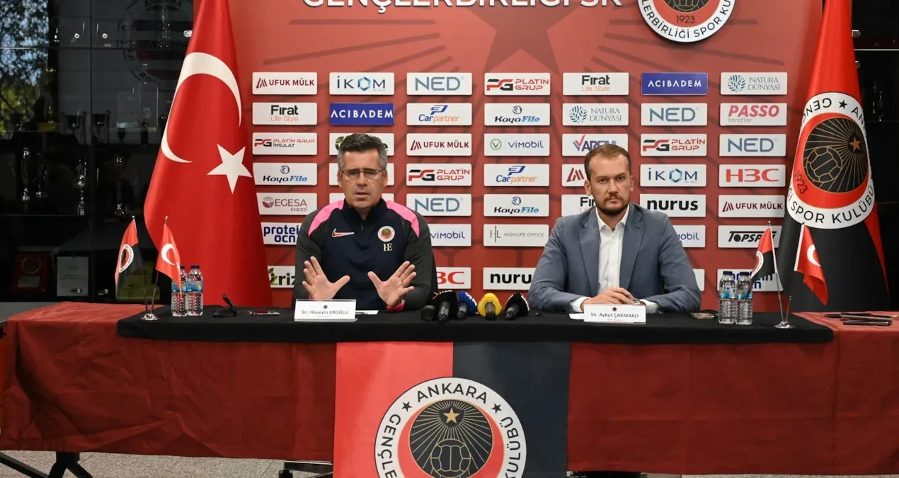 Gənclərbirliyi hakimlərdən narazıdır
