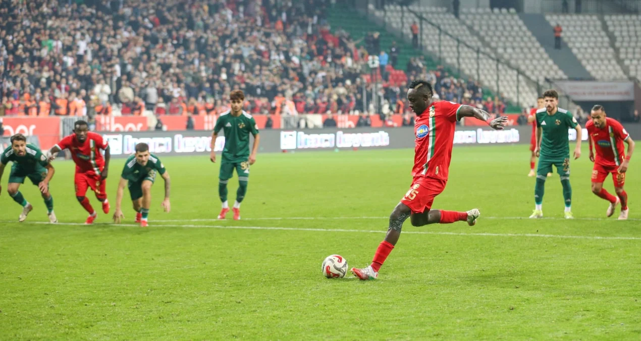 Amed Sportif 9 dəqiqəyə kifayətləndi