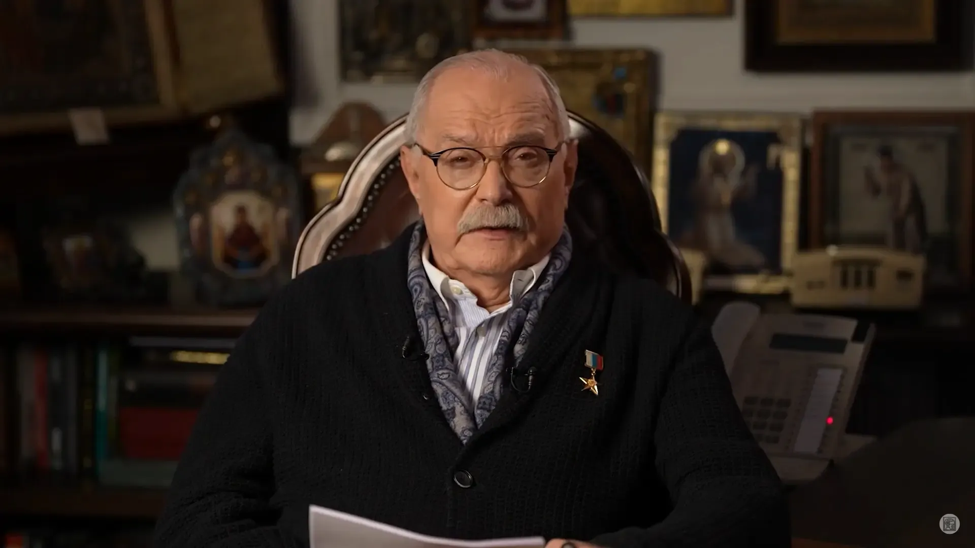 Nikita Mixalkov rusların ikili mahiyyətli xüsusiyyətini şərh etdi