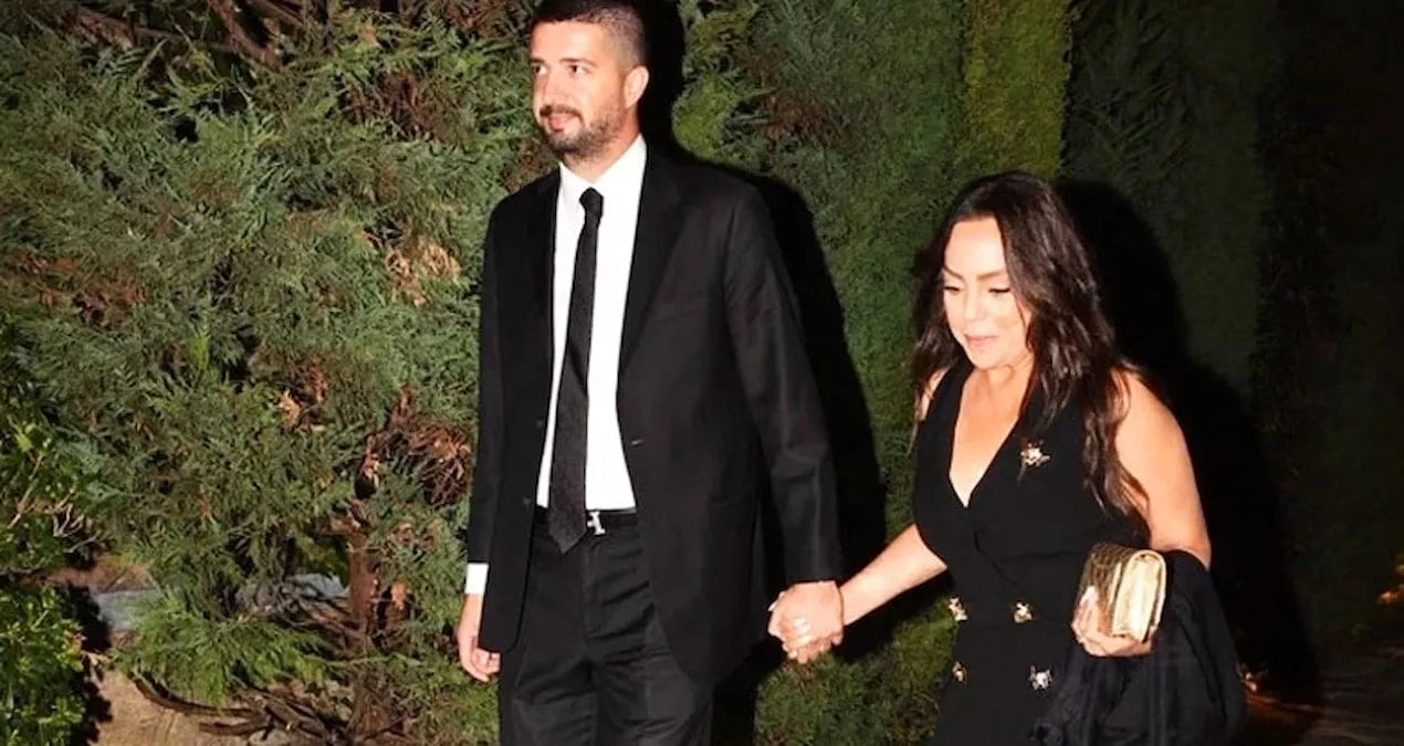 Ebru Gündeş dördüncü evliliyini bitirdi