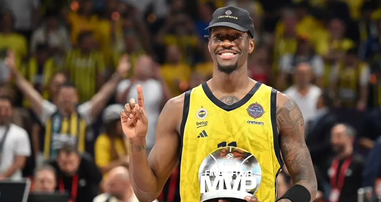 Fənərbaxçanın ulduzu NBA yolçusu