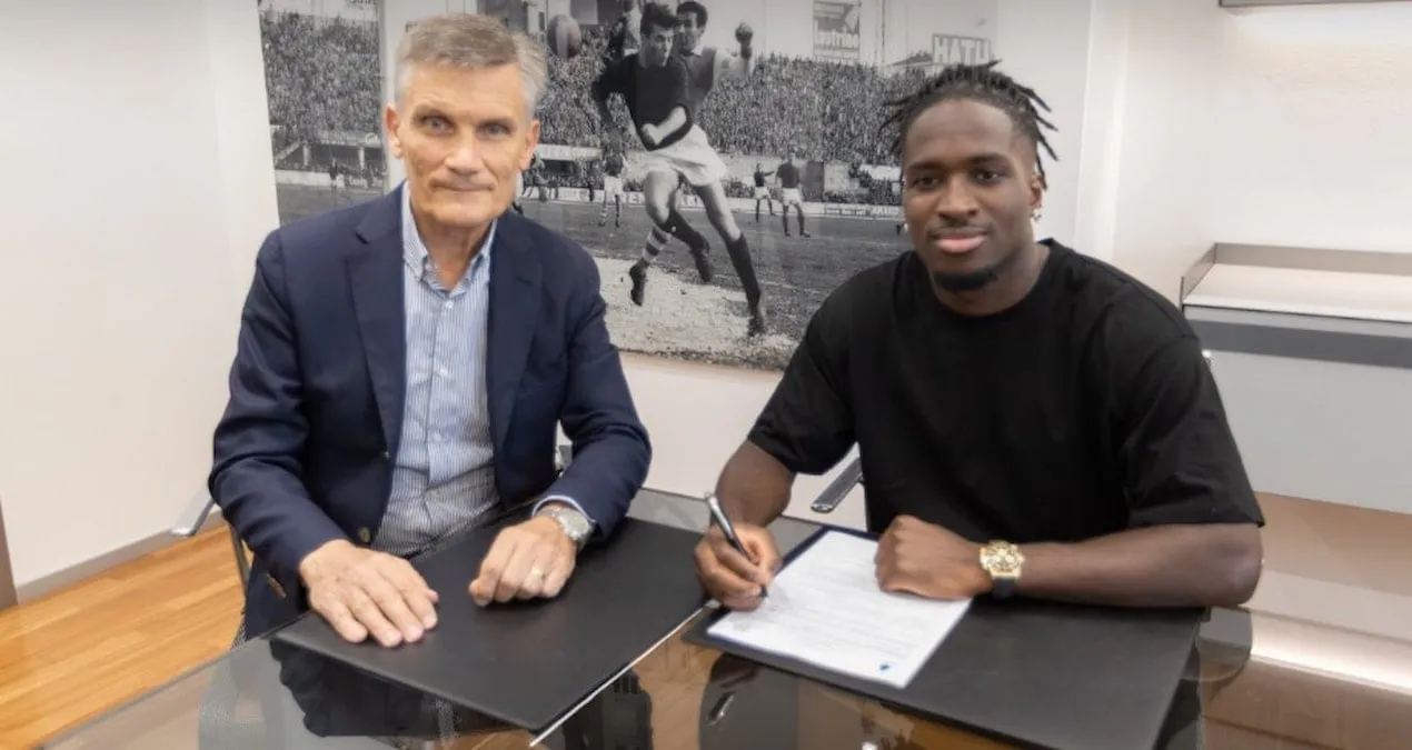 Bolonya Jonathan Roueni transfer etdi