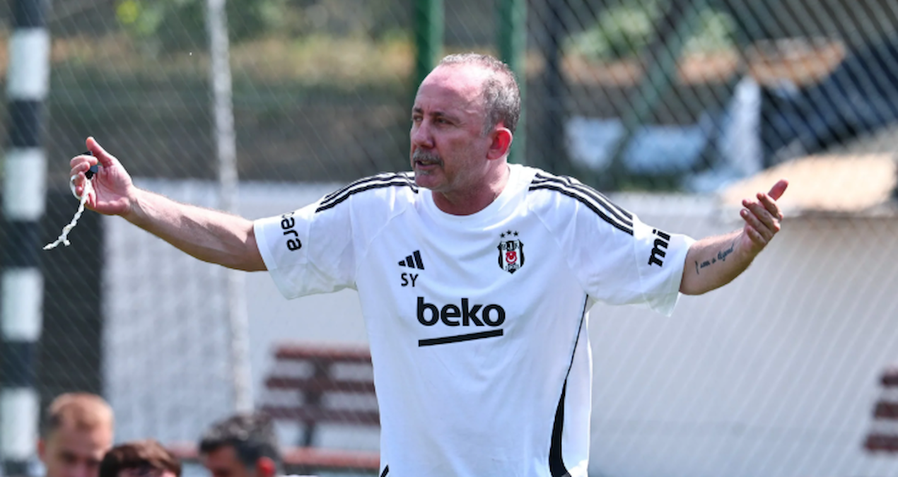 Sergen Yalçın 3 futbolçunu heyətdən çıxardı