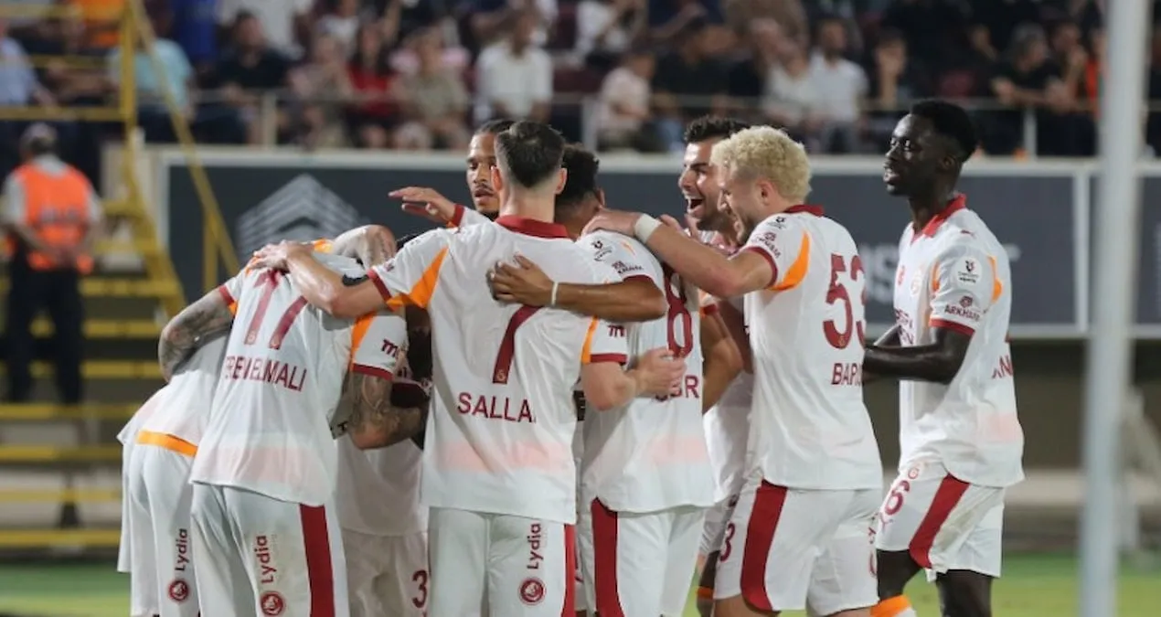 Qalatasaray-Liverpul oyununa biletlər satışda, qiymətlər yüksəkdir