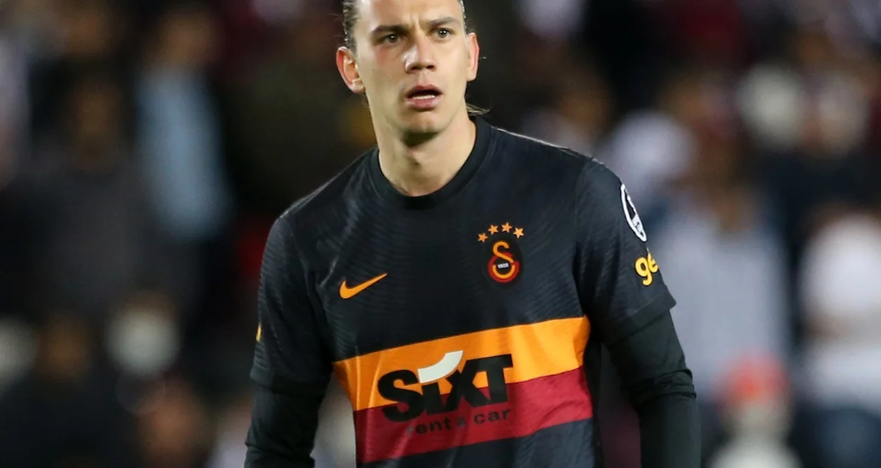Galatasaray Taylan Antalyalı ilə yollarını ayırdı