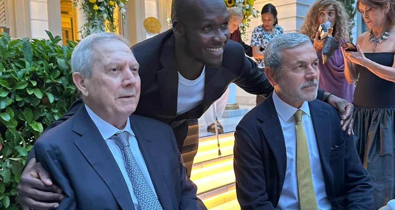 Əziz Yıldırım və Aykut Kocaman görüşdü