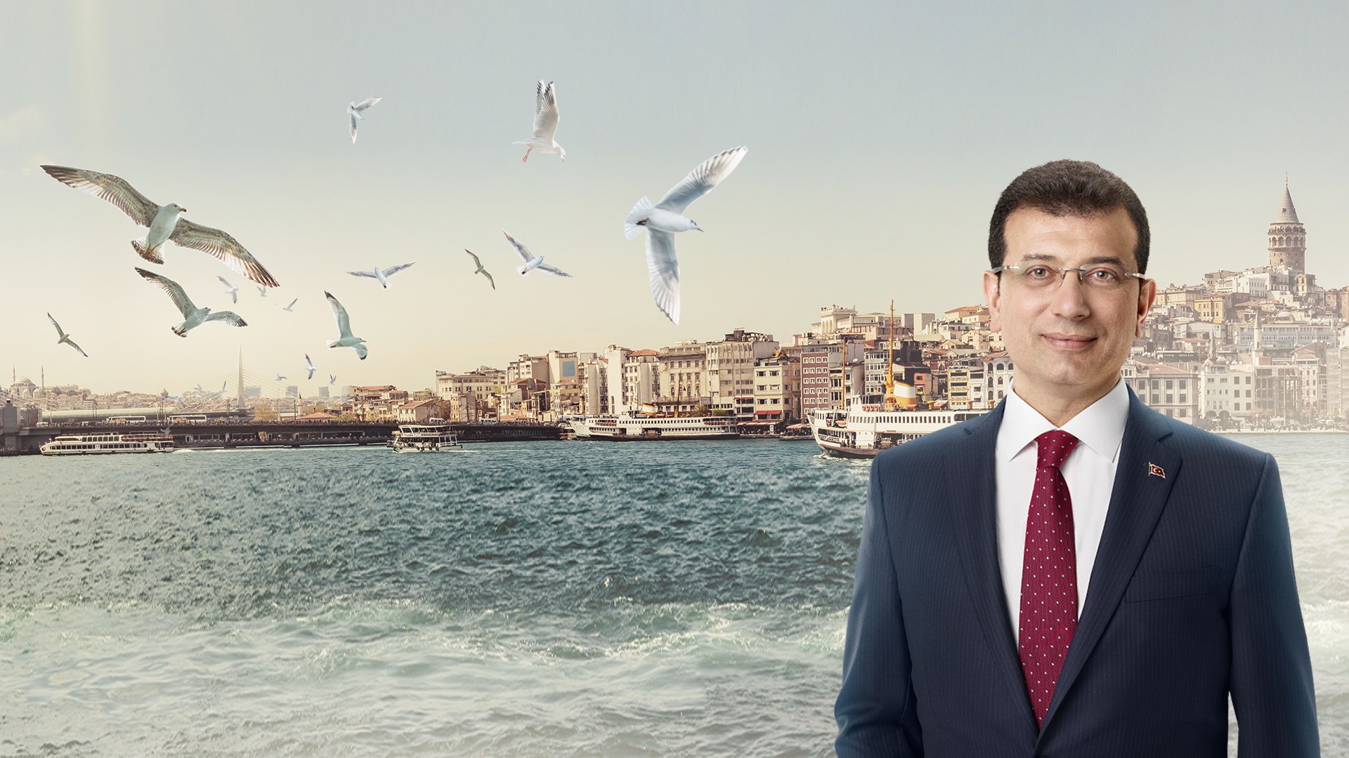 Əkrəm İmamoğlunun 2430 illik həbs tələbi ilə məhkəməsinin başlaması İstanbul siyasətində gərginliyi artırdı.