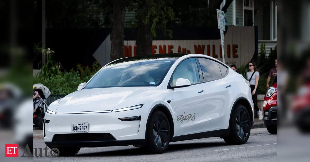 Elon Musk və Tesla robotaksi iddialarına görə məhkəməyə verildi