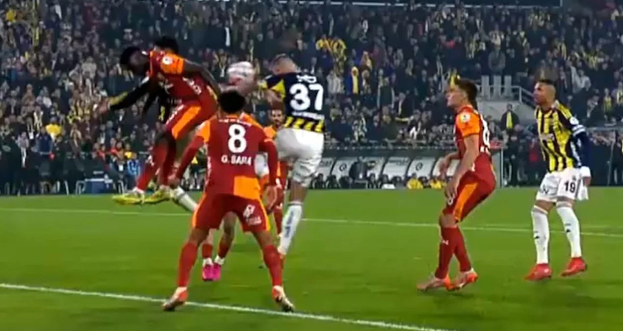 Fənərbaxça-Qalatasaray derbisində ləğvetmə qərarı verildi