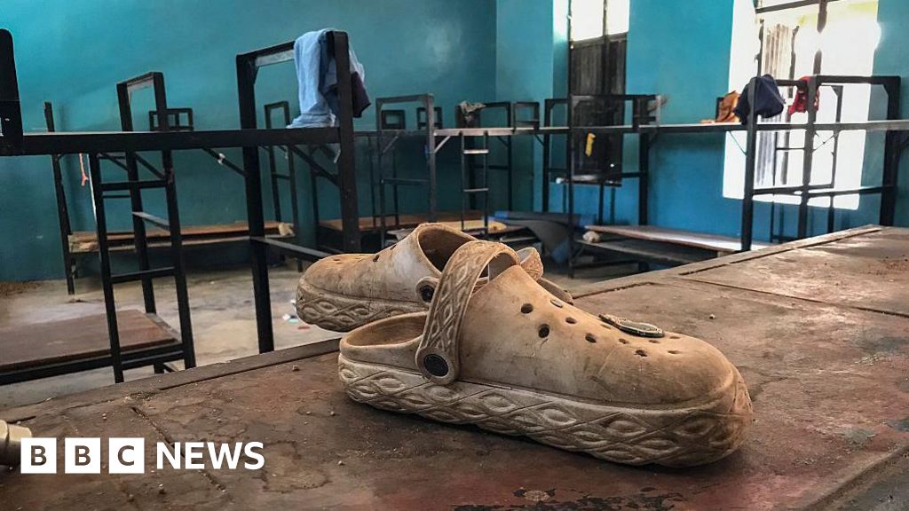 Nigeriya: Kütləvi qaçırılmadan 50 məktəbli qaçıb