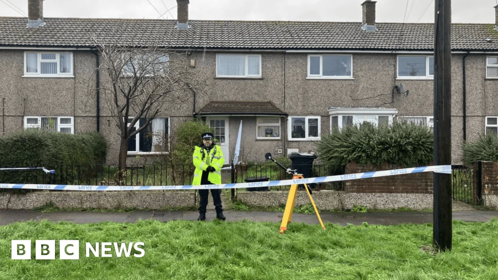 Evdə qadın qətli: 13 yaşlı qız saxlanıldı