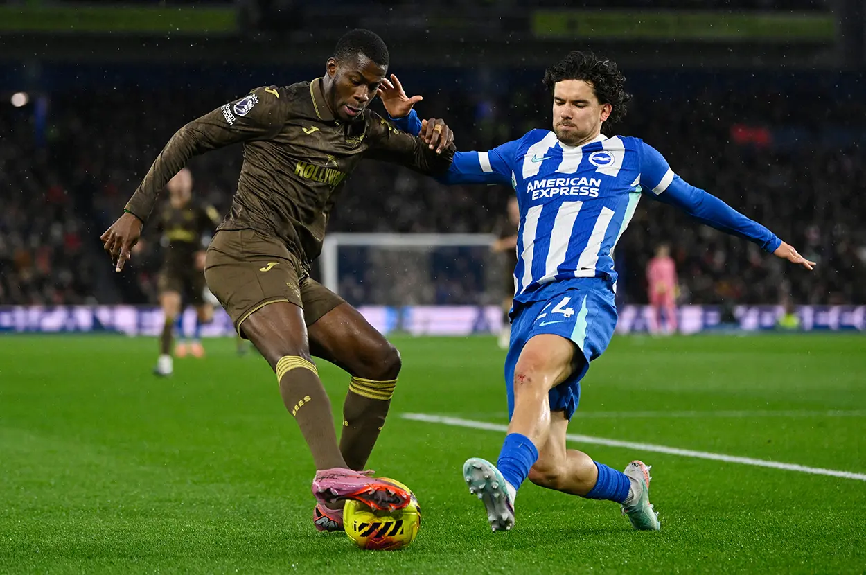 Brighton-lı Ferdi Kadıoğlu-nun Brentford qarşısında geri dönüşü