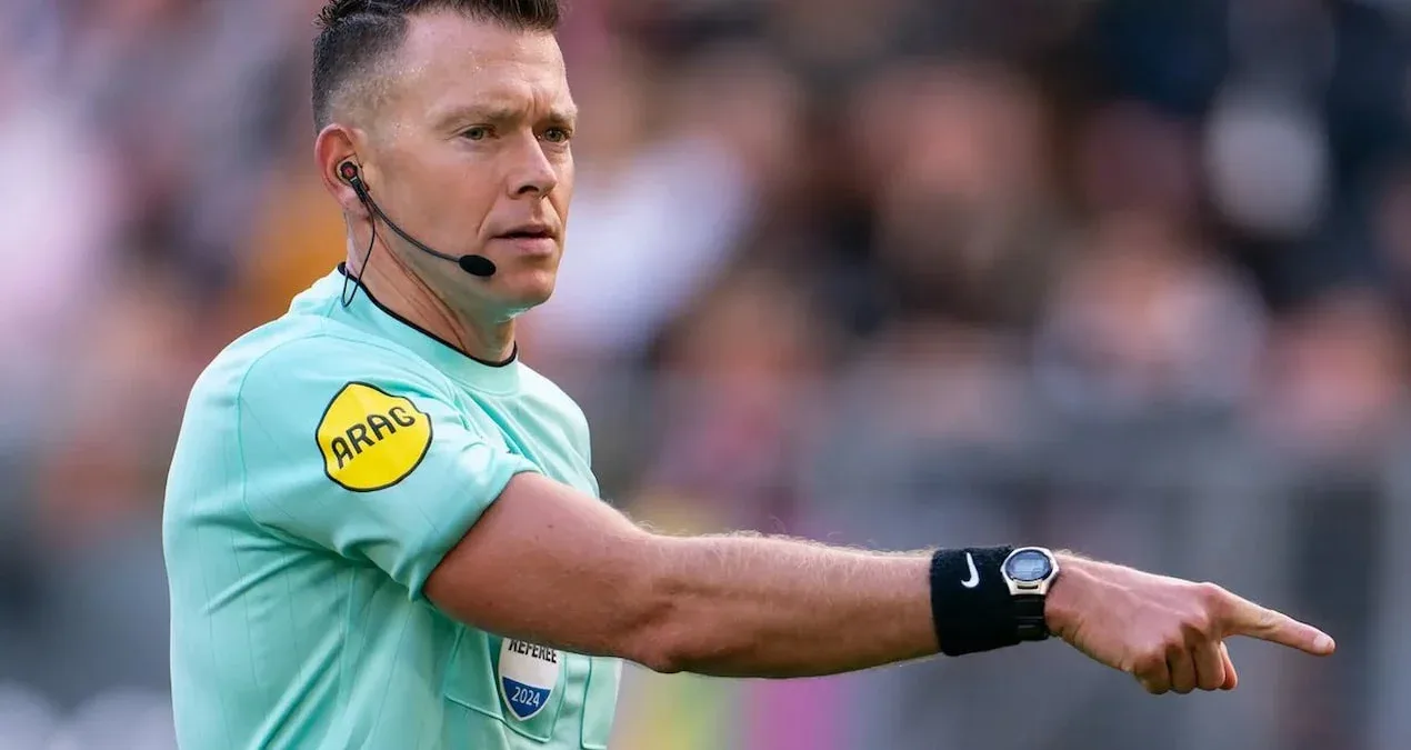 Fənərbaxça UEFA-ya hakim qərarları ilə bağlı rəsmi müraciət etdi