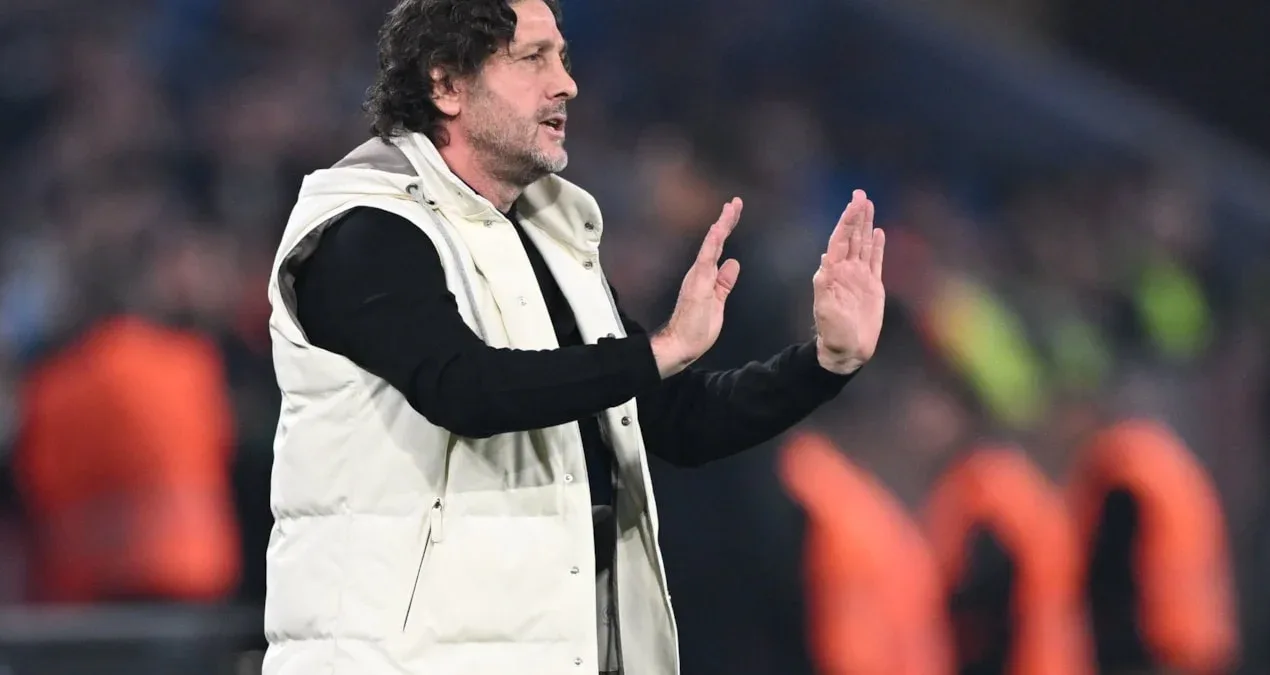 Fatih Tekke deyib ki, onlar əlində sopayla cəbhədə gözləyirlər