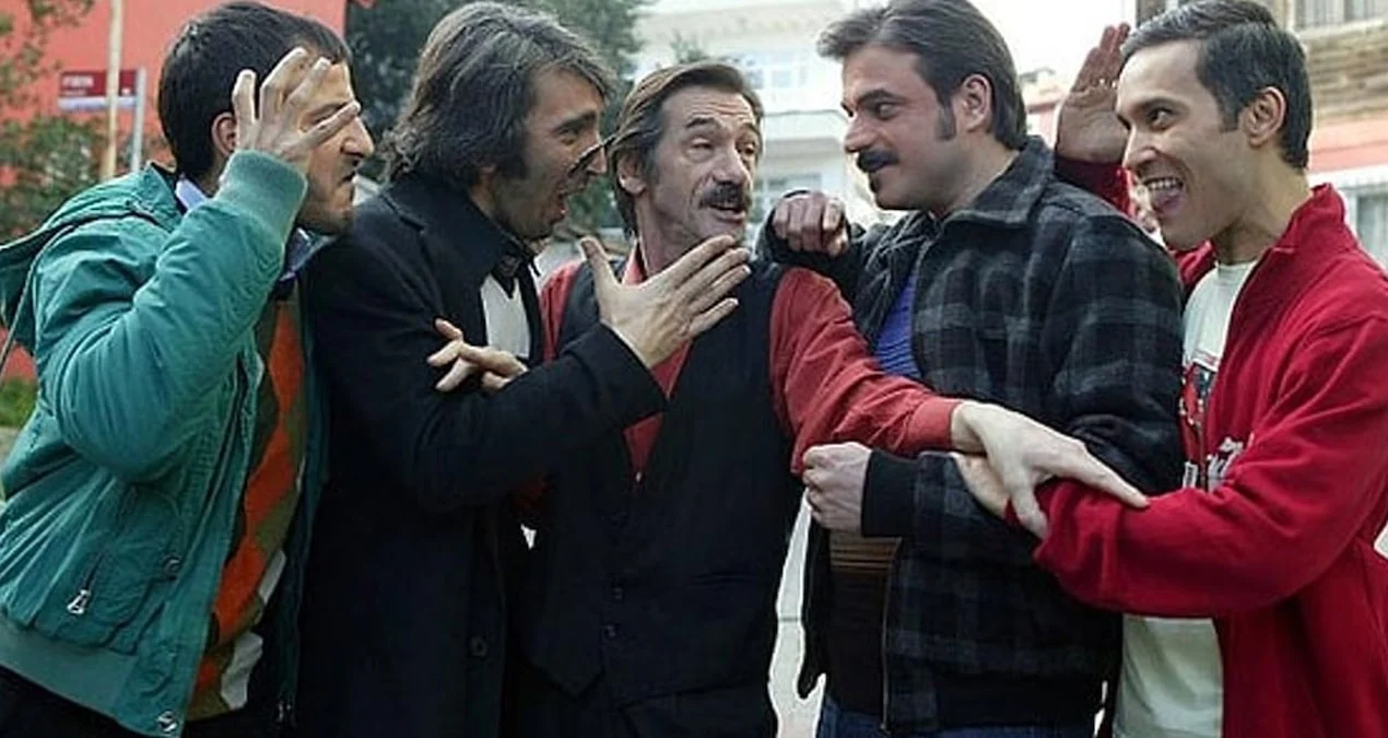 Geniş Ailə heyəti illər sonra bu səbəbdən birləşdi