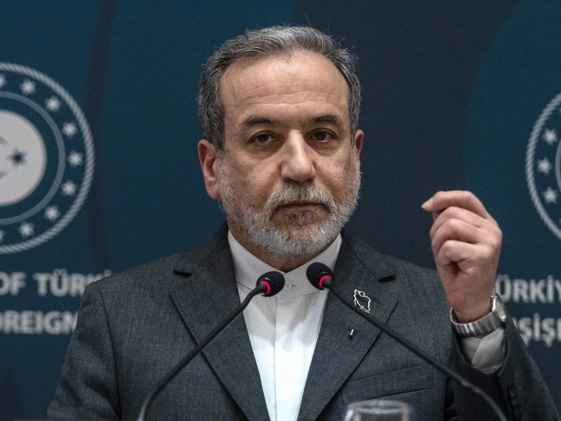 İran: ABŞ ilə təhdidsiz ədalətli danışıqlar