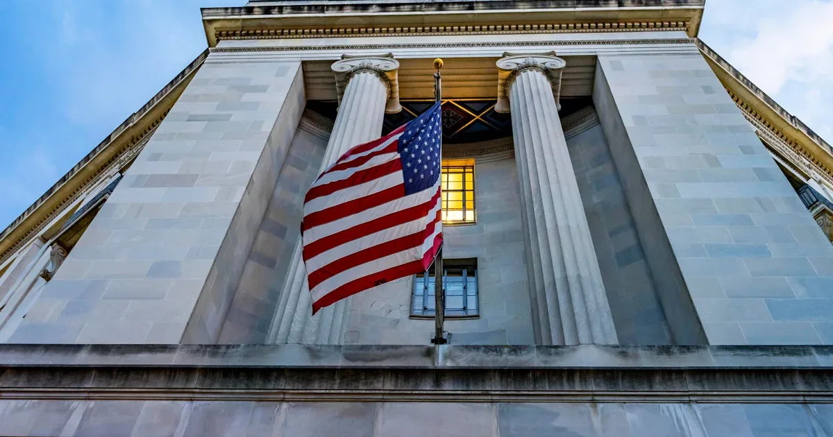 Vətəndaş hüquqları təşkilatları Ədliyyə Nazirliyini məhkəməyə verdi