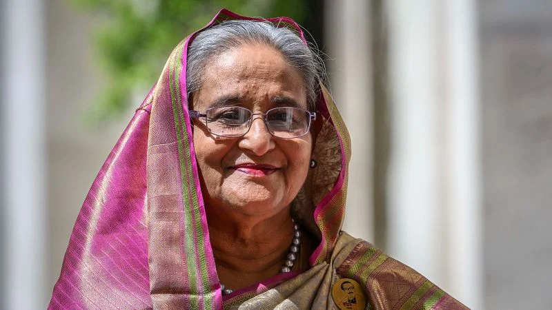 Şeyx Hasina: Yüzlərlə tələbənin ölümü ilə bağlı ittiham olundu