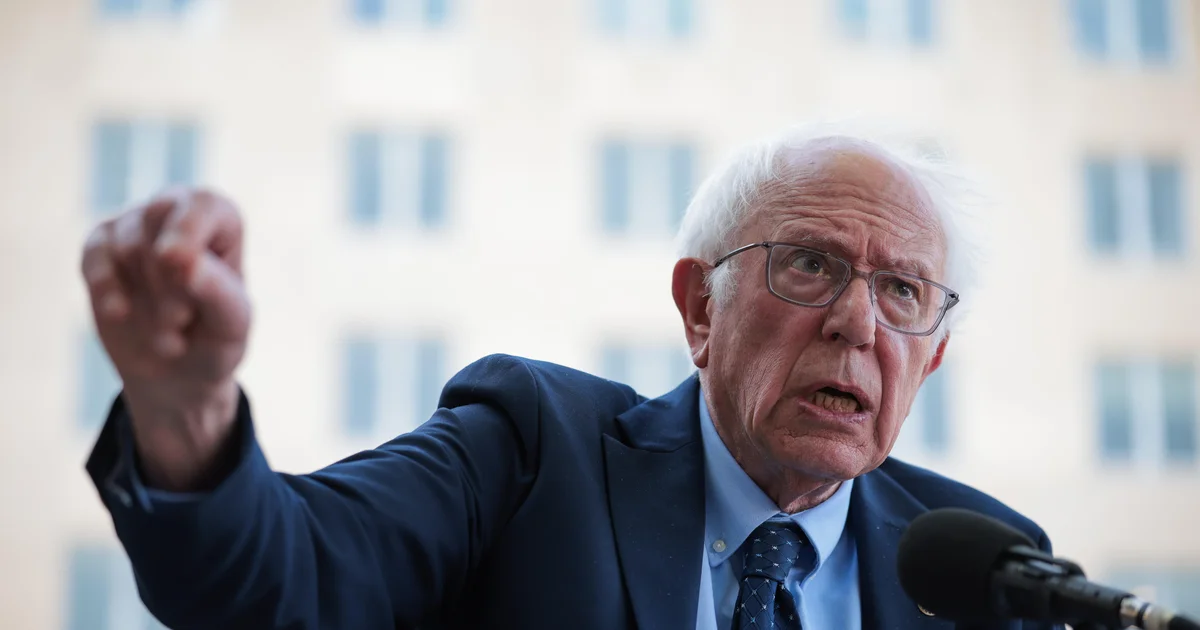 Sanders hökumətin fəaliyyətinin bərpası razılaşmasını fəlakət adlandırıb