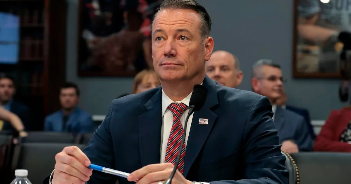 Trump administrasiyası miqrantları saxlamayan demokrat ştatları məhkəməyə verməklə və maliyyəni kəsməklə hədələyir