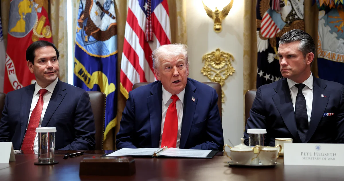 Mənbələr Tramp Venesuela məsələsini müzakirə edəcək