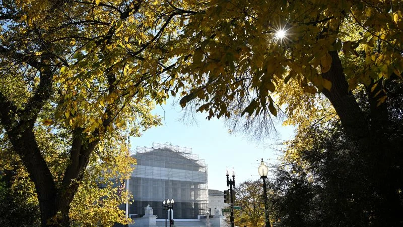 Ali Məhkəmə Texasda Trampın dəstəklədiyi xəritədən istifadəyə icazə verdi