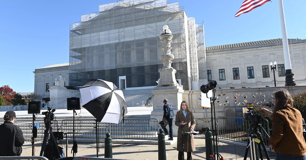 Ali Məhkəmə məktəb futbol oyunlarında dualarla bağlı mübahisəni rədd etdi