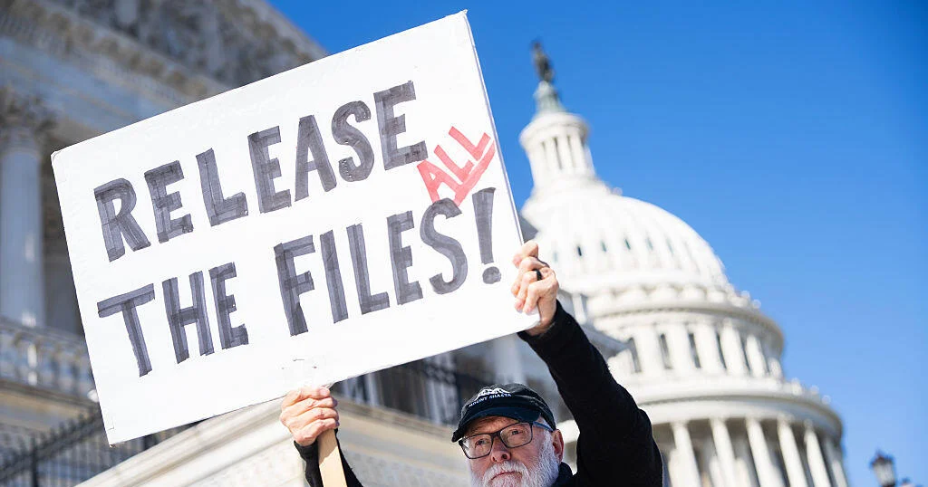 Epstein sənədləri Konqresi keçdikdən sonra Trampın masasına göndərildi