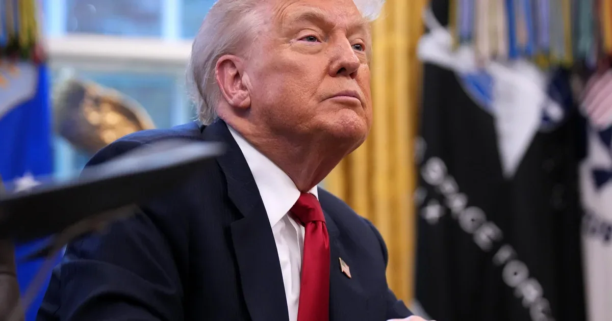 Tramp Minnesotada somalililər üçün deportasiyadan müdafiəni ləğv edir