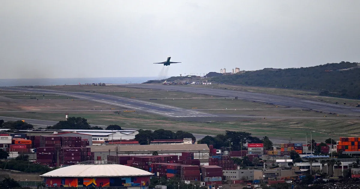 ABŞ Venesuelaya miqrant uçuşlarının bərpasını istəyib