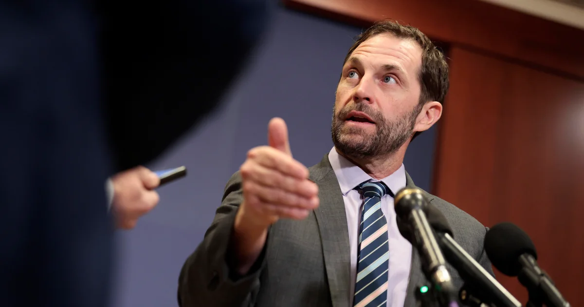 Millət vəkilinin vəkili prokurorlardan ittihamdan sonra mümkün iddia üçün sübutları qorumağı tələb edir.