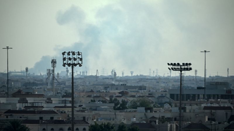 Qətər İran təyyarələrini vurdu: ABŞ bazası faciənin astanasından necə döndü?