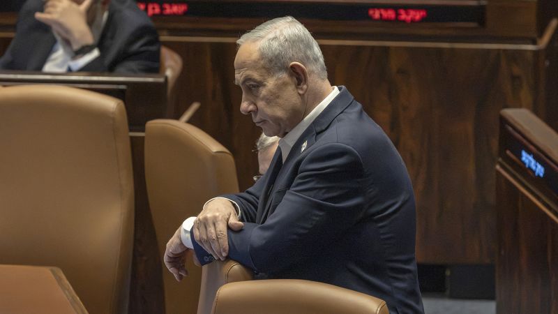 Netanyahu seçki ərəfəsində mübahisəli qanun layihələri ilə siyasi dəstəyini möhkəmləndirir