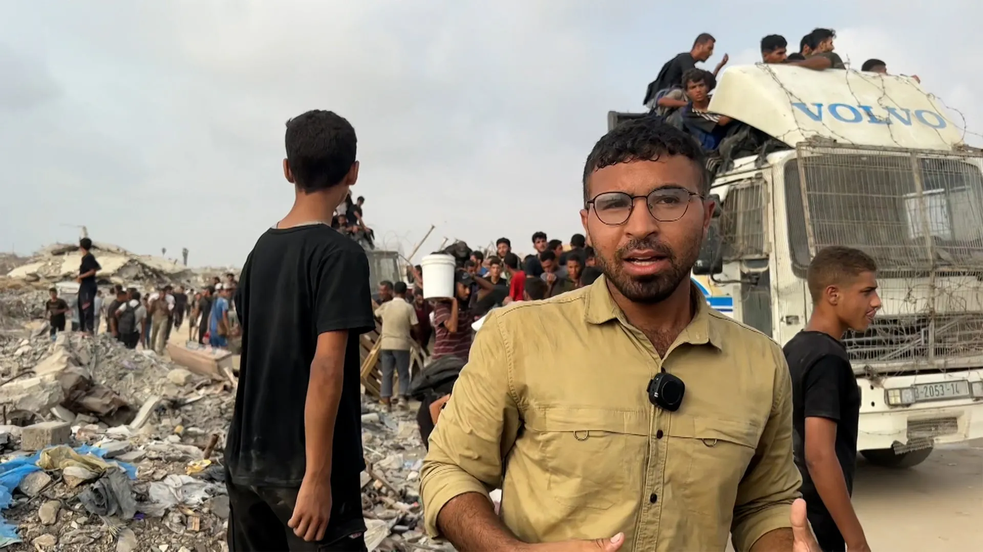 Qəzzanın şimalında yardım xaosu: Al Jazeera müxbiri müşahidə etdi